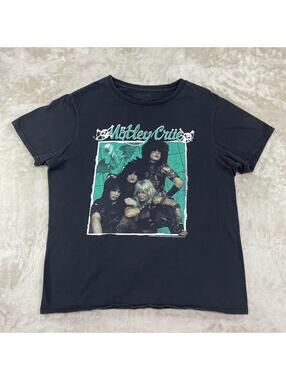 Motley Crue Women’s American Classics Black T-Shirt Rock Band Size Medium